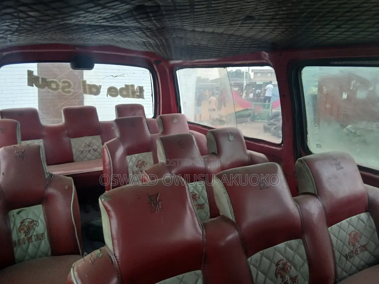 Toyota HiAce 2002 Red