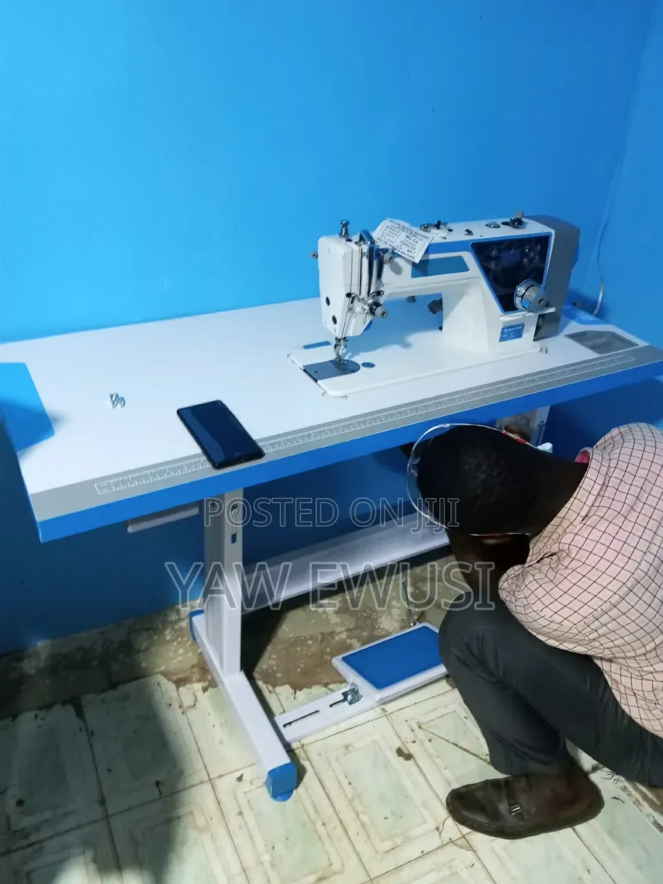 Industrial Sewing Machine