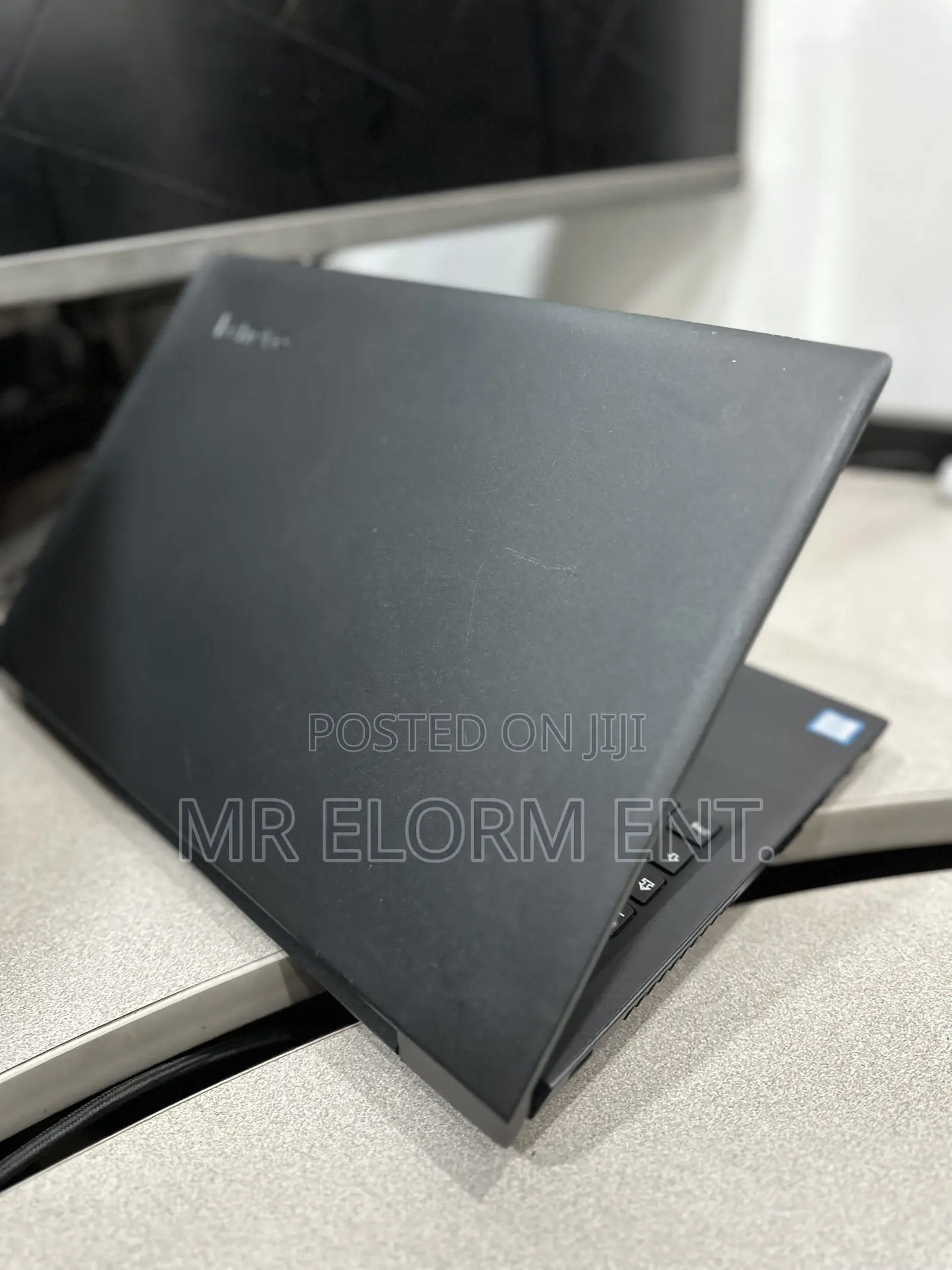 Laptop Lenovo V110 8GB Intel Pentium HDD 500GB