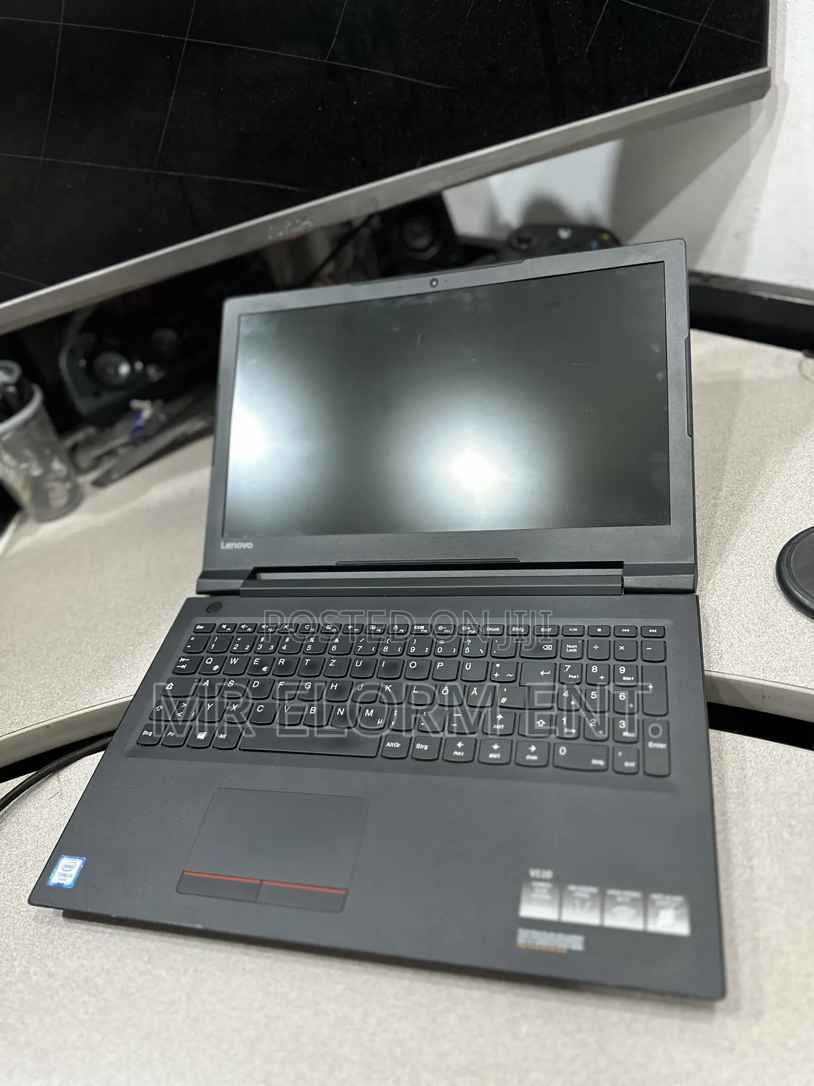 Laptop Lenovo V110 8GB Intel Core i3 SSD 256GB