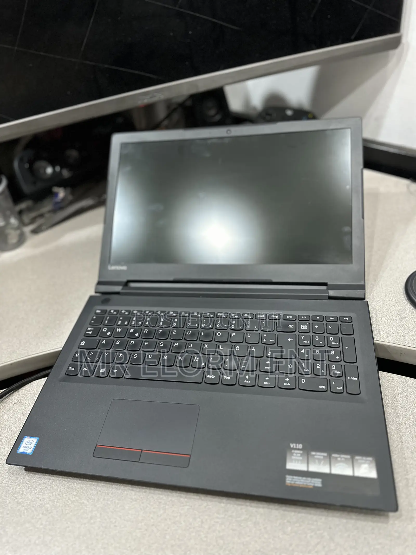 Laptop Lenovo V110 8GB Intel Core i3 SSD 256GB
