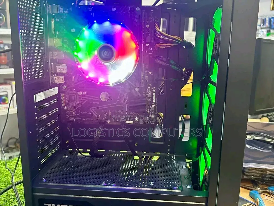 New Desktop Computer MSI Aegis 3 16GB Intel Core i7 SSD 1T