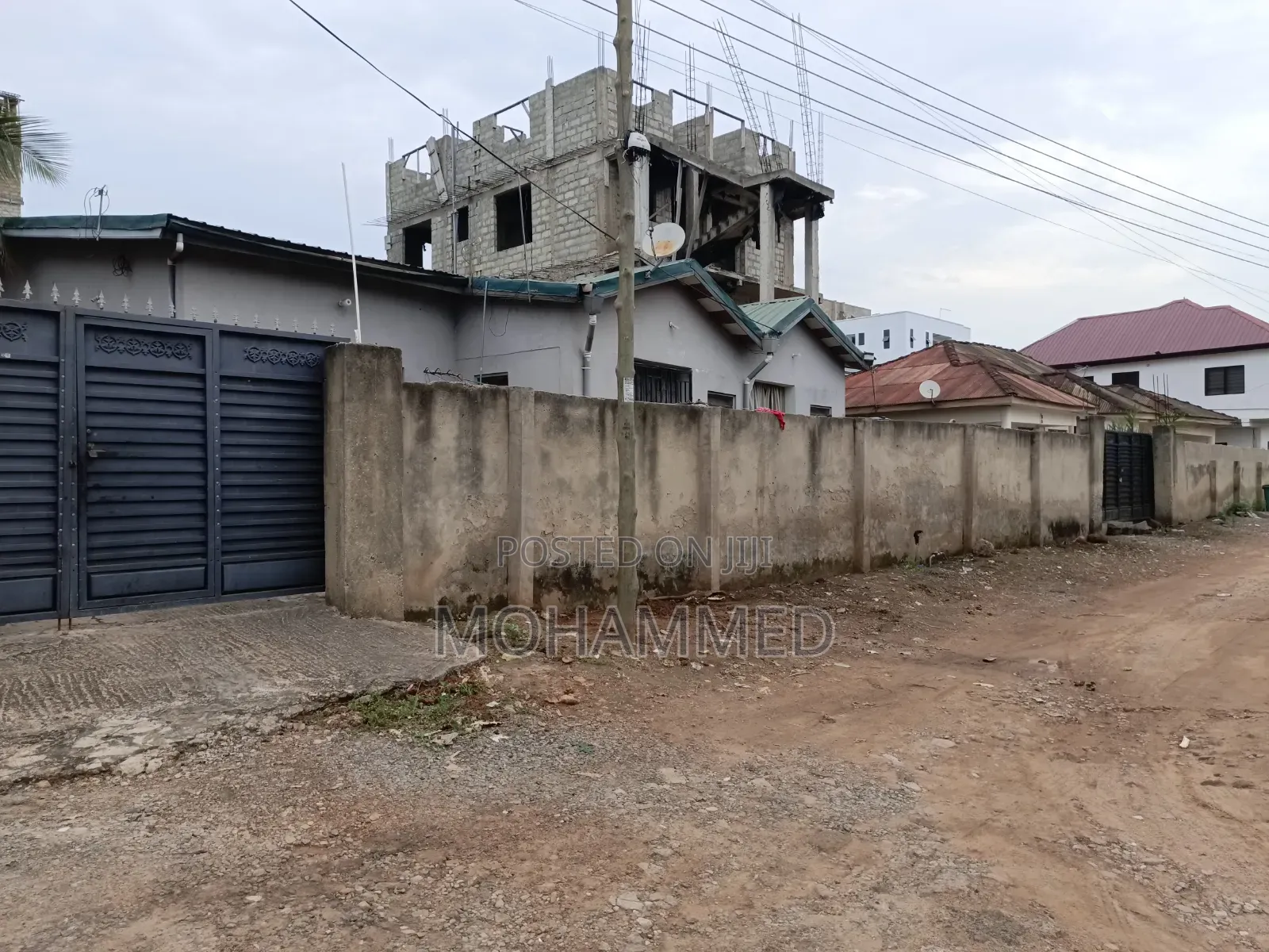 6bdrm House in Property Investments, School Junction for sale