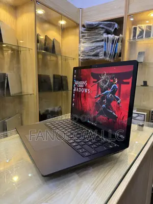 New Laptop Microsoft Surface Laptop 3 8GB Intel Core i5 SSD 256GB
