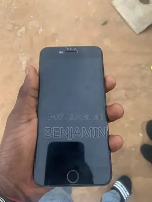 Apple iPhone 7 Plus 128 GB Black