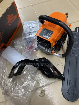 Gasoline Chain Saw