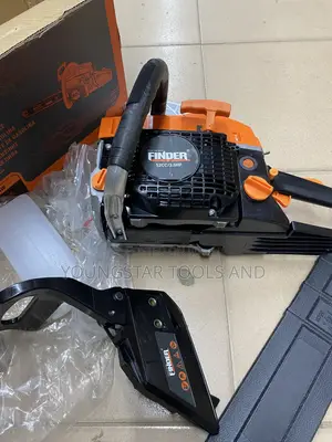 Gasoline Chain Saw