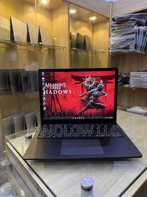 New Laptop Microsoft Surface Laptop 3 8GB Intel Core i5 SSD 256GB