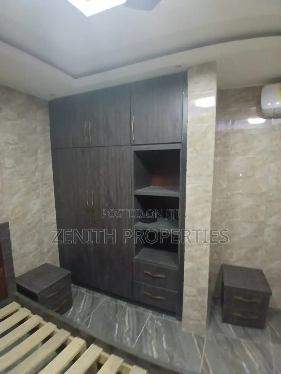 3bdrm Apartment in Zenith Realty, Dansoman for rent