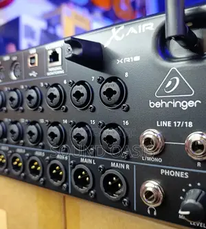Behringer X Air Xr18 Tablet-Controlled Digital Mixer
