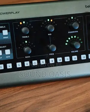 Behringer Powerplay P16-Hq 16-Channel Digital Personal Mixer