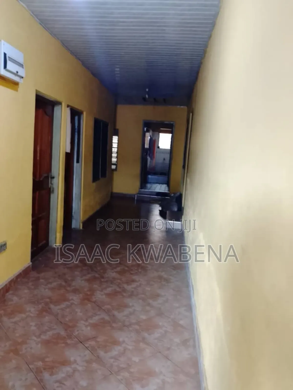 3bdrm Apartment in Kwabre for rent