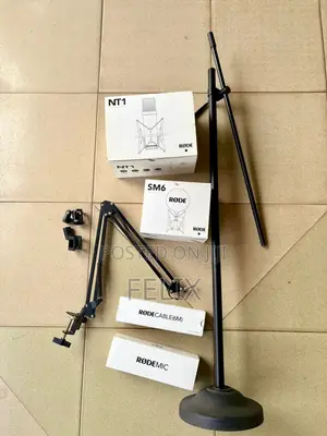 RODE NT1 Condenser Mic With Accessories