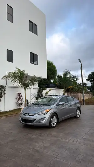 Hyundai Elantra Value Edition Sedan FWD (1.8L 4cyl 6A) 2016 Silver