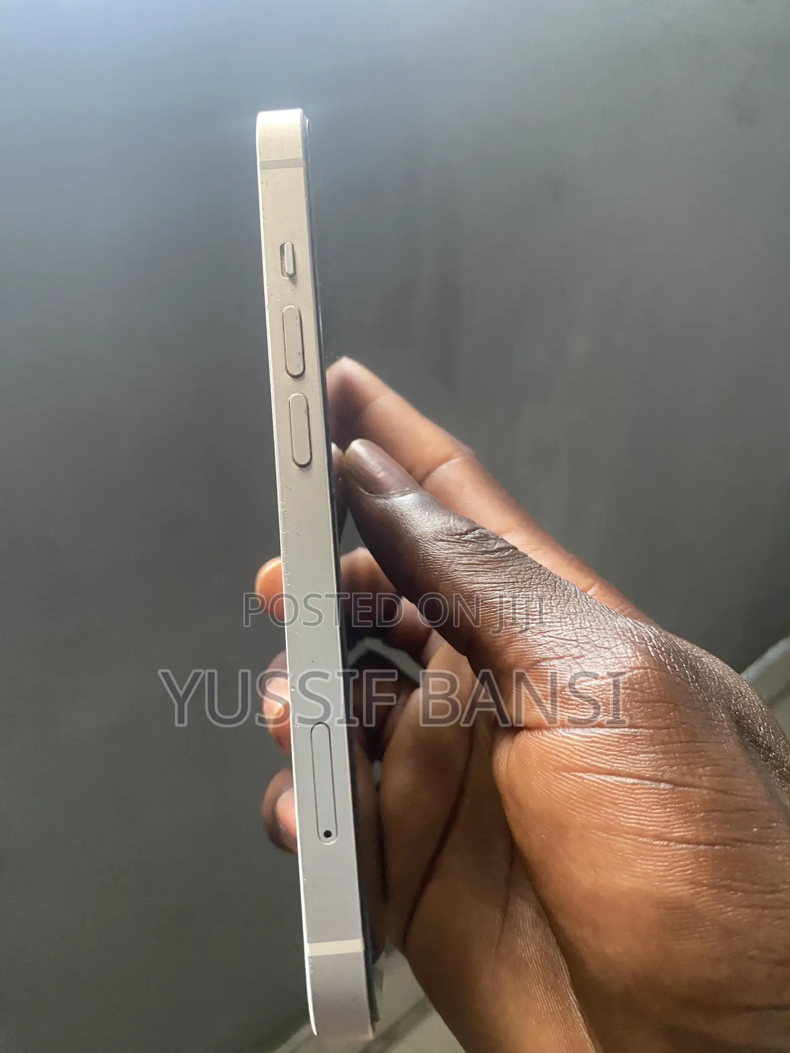 Apple iPhone 13 128 GB White