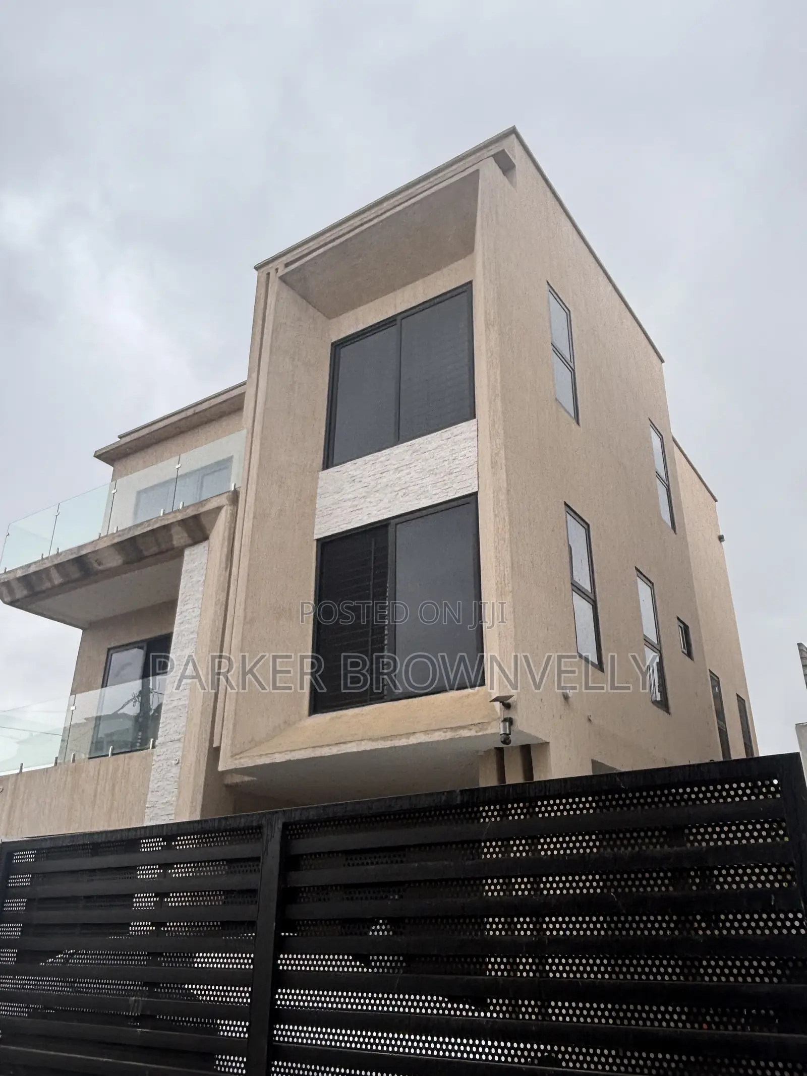 Furnished 4bdrm House in Police Station for sale