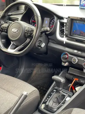 Kia Stonic 1.0 FWD 2018 Red