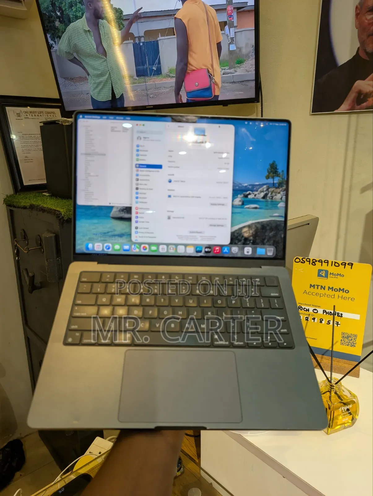 New Laptop Apple MacBook Pro 2023 M3 Pro 18GB Apple M3 Pro SSD 512GB