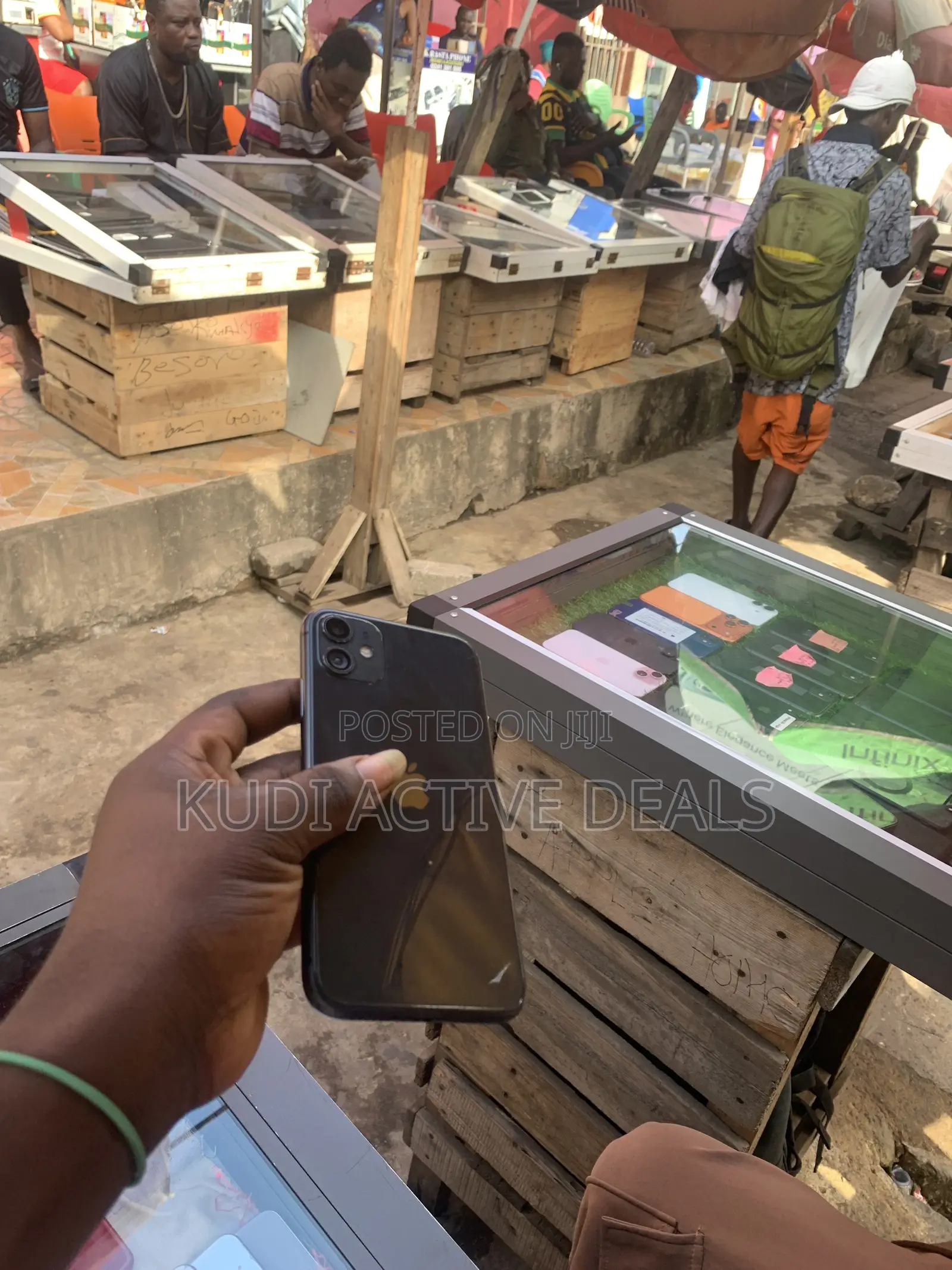 Apple iPhone 11 64 GB Black