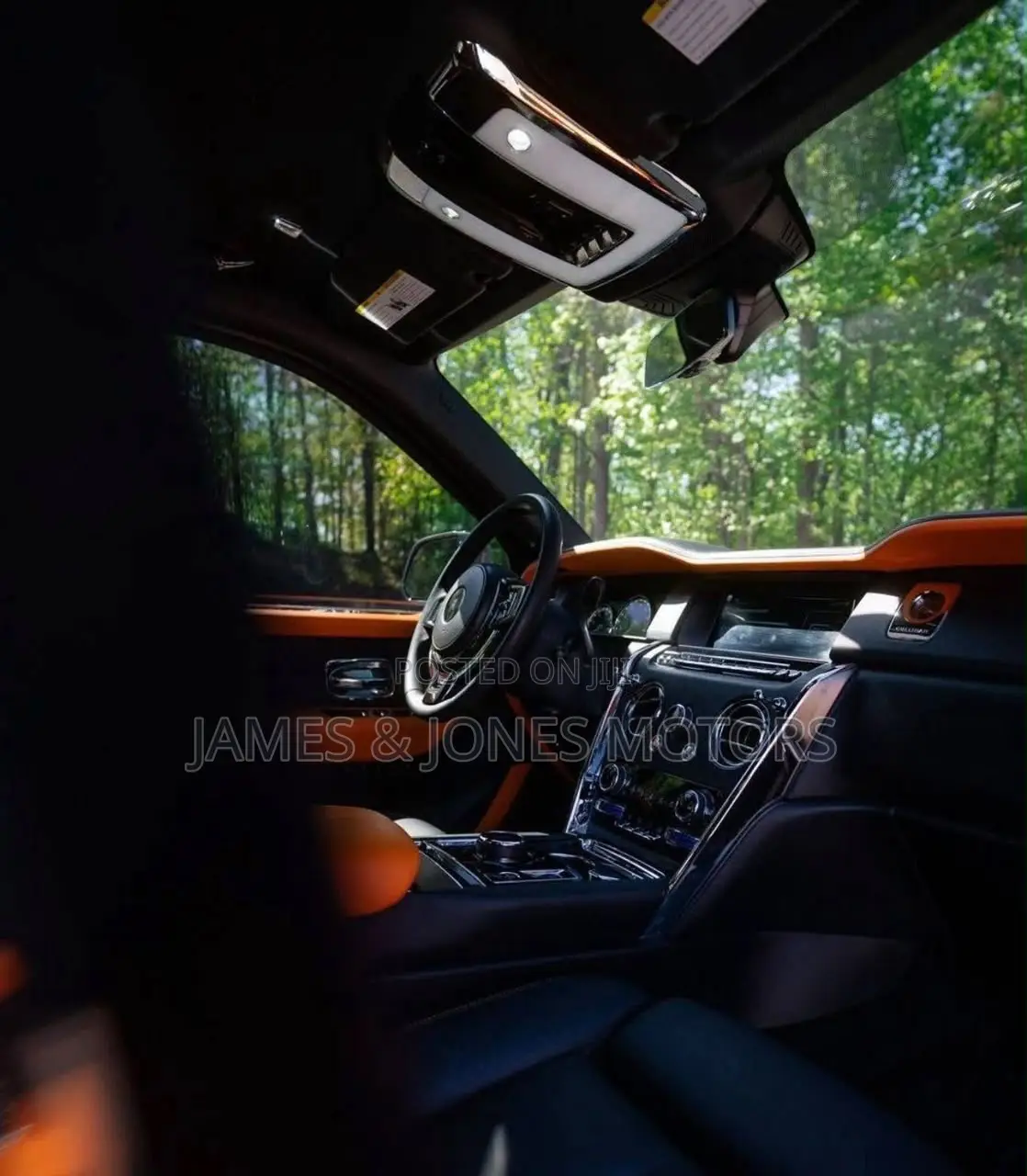 Rolls-Royce Cullinan Black Badge 2022 Gray