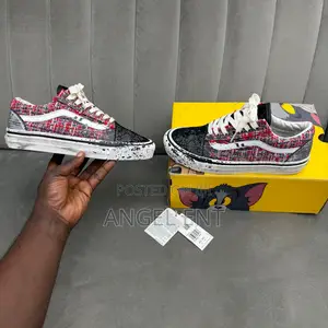 Vans Premium Old Skool "Charms" Sneakers Available(Location: Adum Ksi)