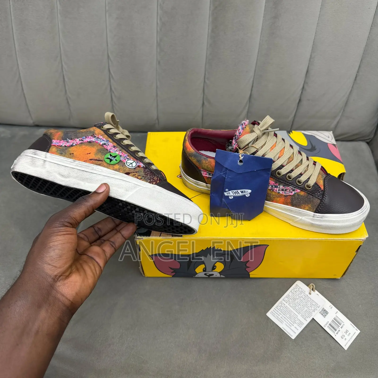 Vans Premium Old Skool "Charms" Sneakers Available(Location: Adum Ksi)