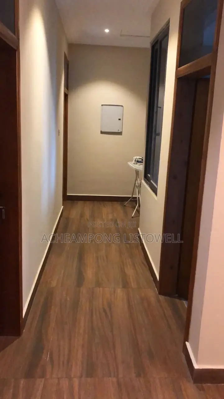 4bdrm House in Late, Kwabenya for rent