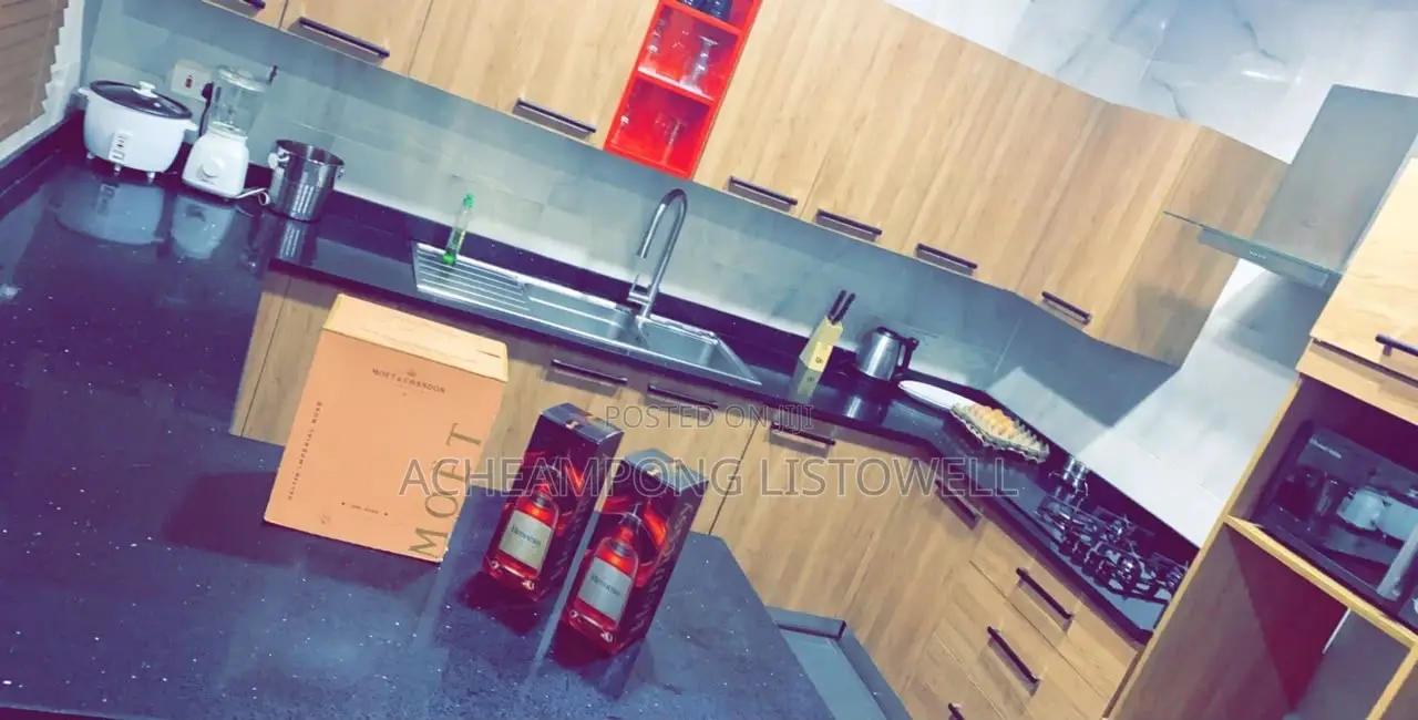 4bdrm House in Late, Kwabenya for rent