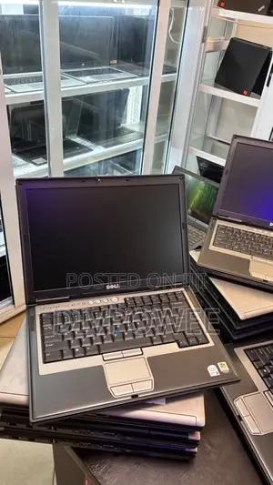 Laptop Dell Latitude D620 4GB Intel Core 2 Duo SSD 128GB