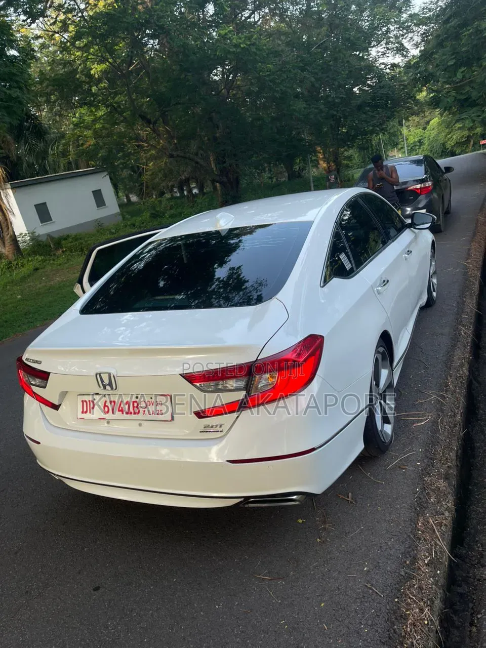 Honda Accord Touring 2.0T 2020 White