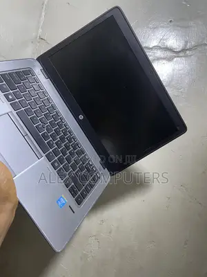 Laptop HP EliteBook 840 G2 8GB Intel Core i5 SSD 256GB