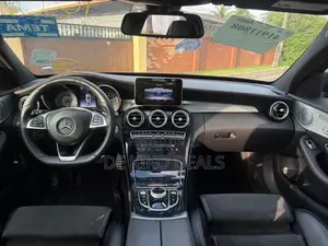 Mercedes-Benz C43 4Matic Sedan AWD (3.0L V6 9AM) 2018 Blue