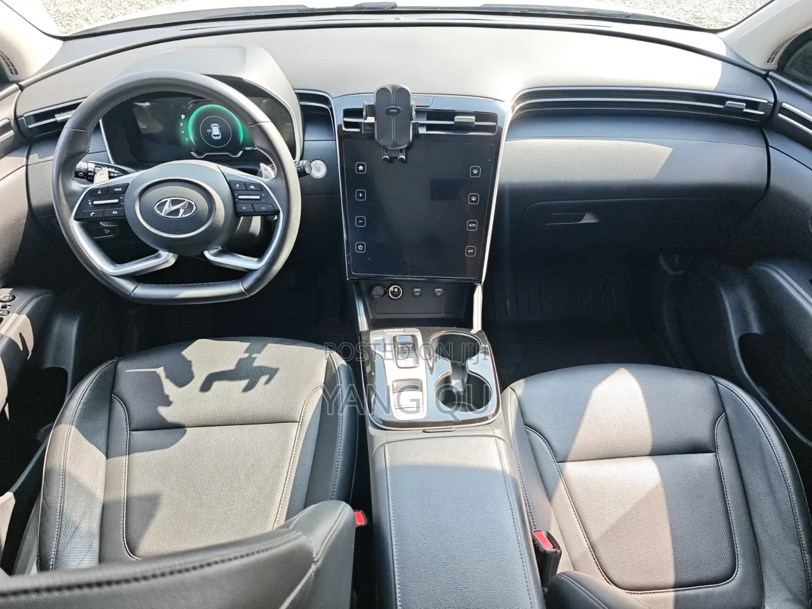 Hyundai Tucson 2023 White