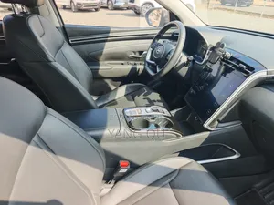 Hyundai Tucson 2023 White