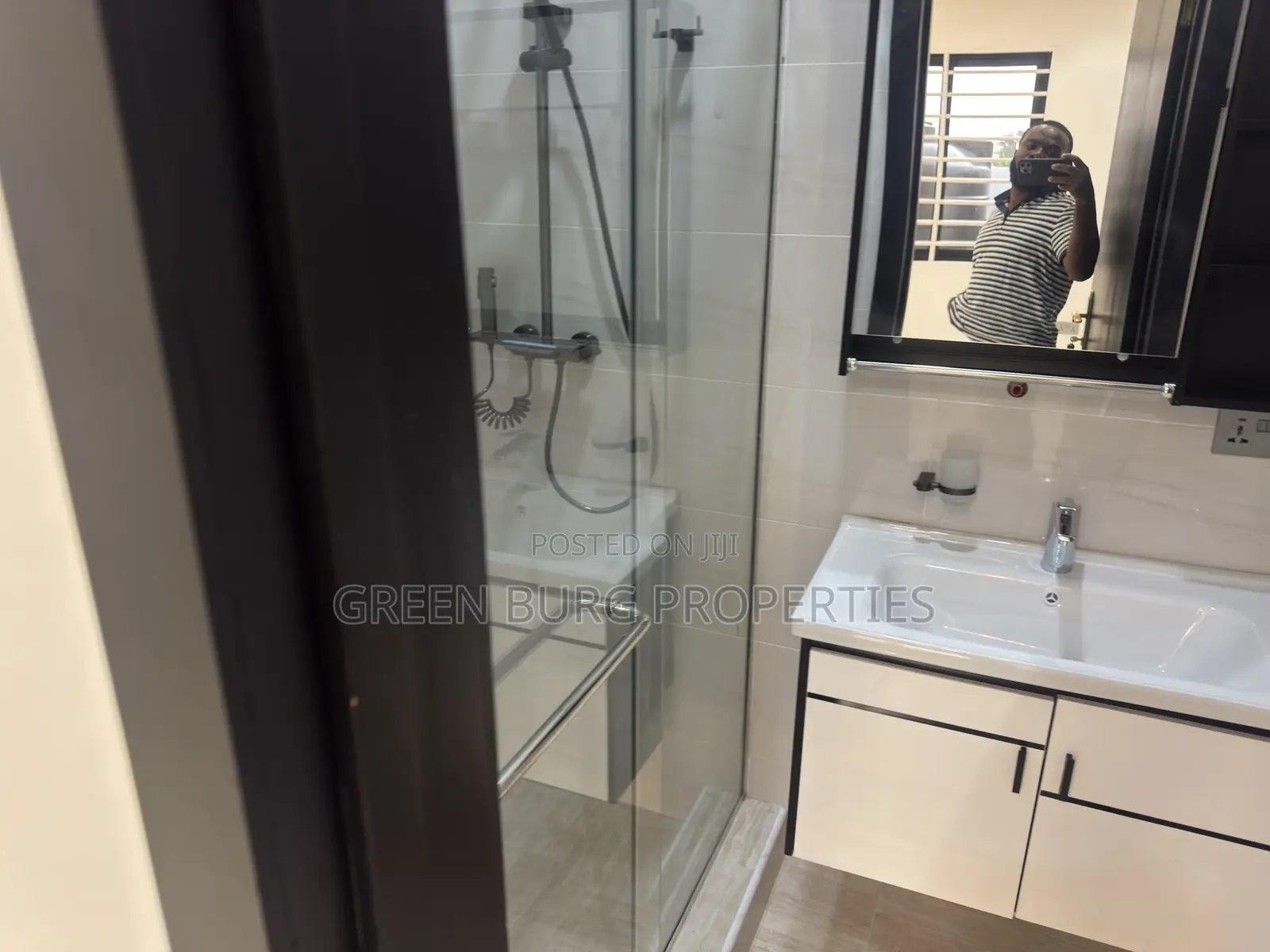 3bdrm House in Green, Oyarifa for sale