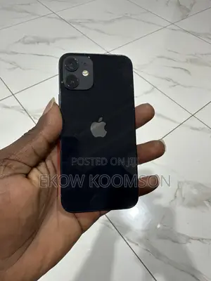Apple iPhone 12 64 GB Black