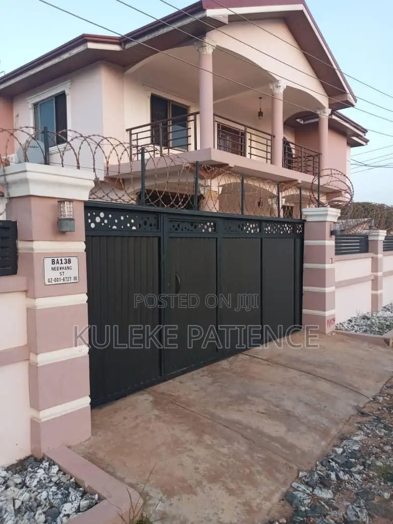 Furnished 5bdrm House in Mohx Estates for sale
