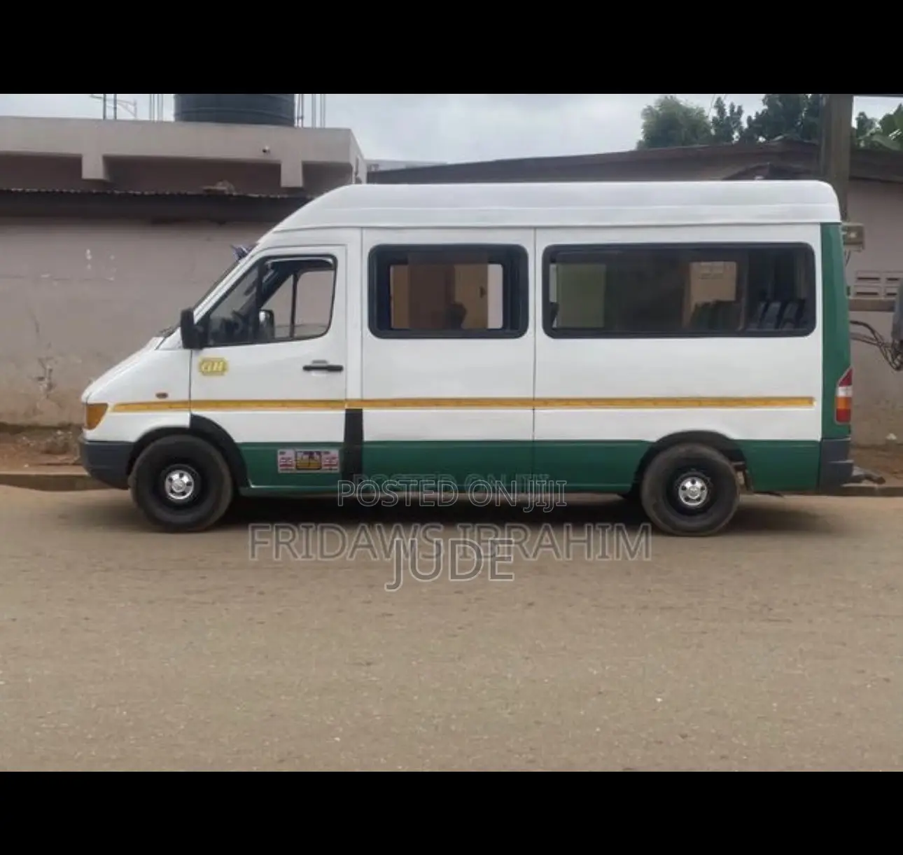 Mercedes-Benz Sprinter 2002 White
