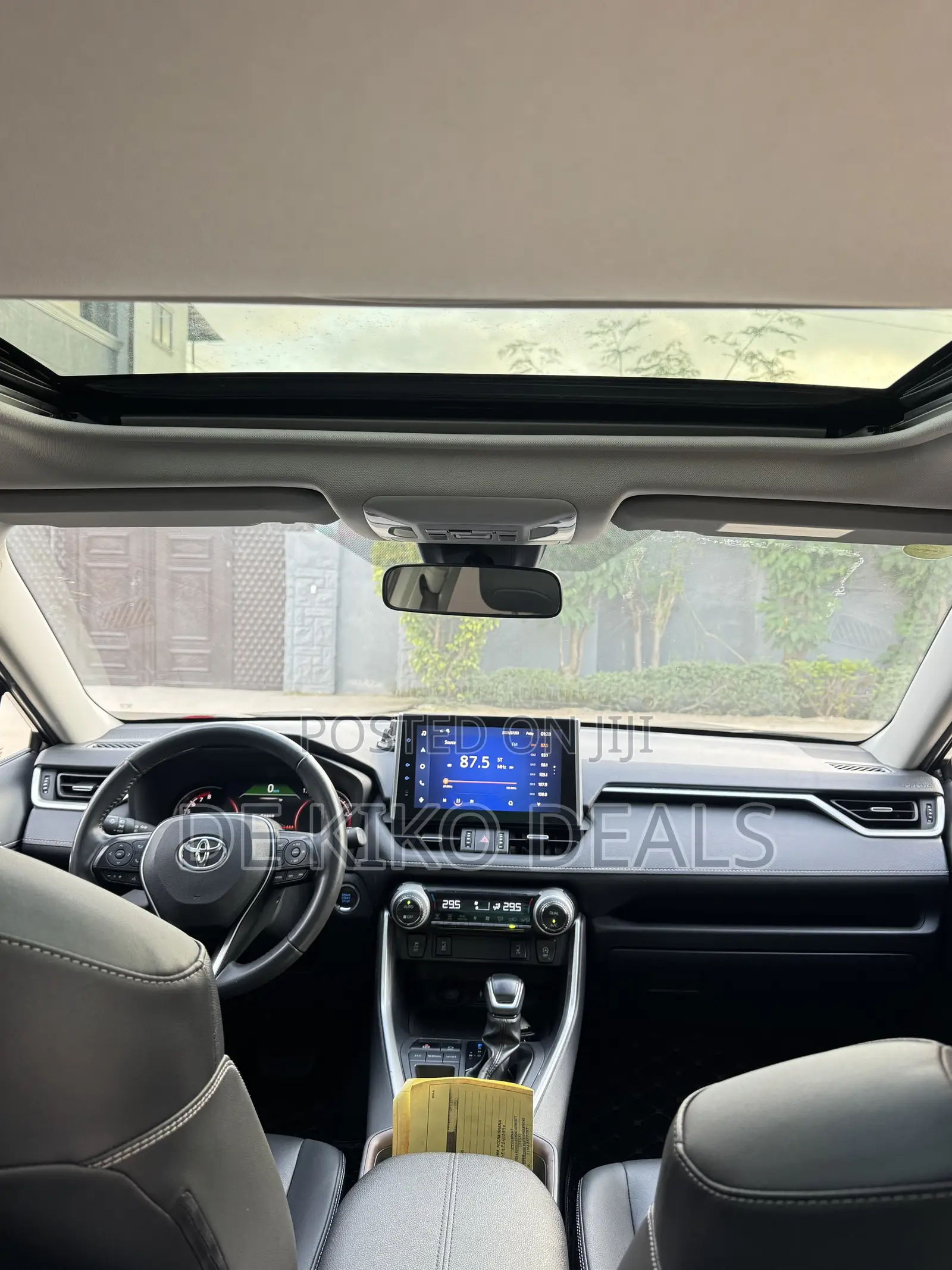 Toyota RAV4 XLE AWD 2023 Black