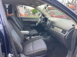 Mitsubishi Outlander Sport 2.4 SE 2016
