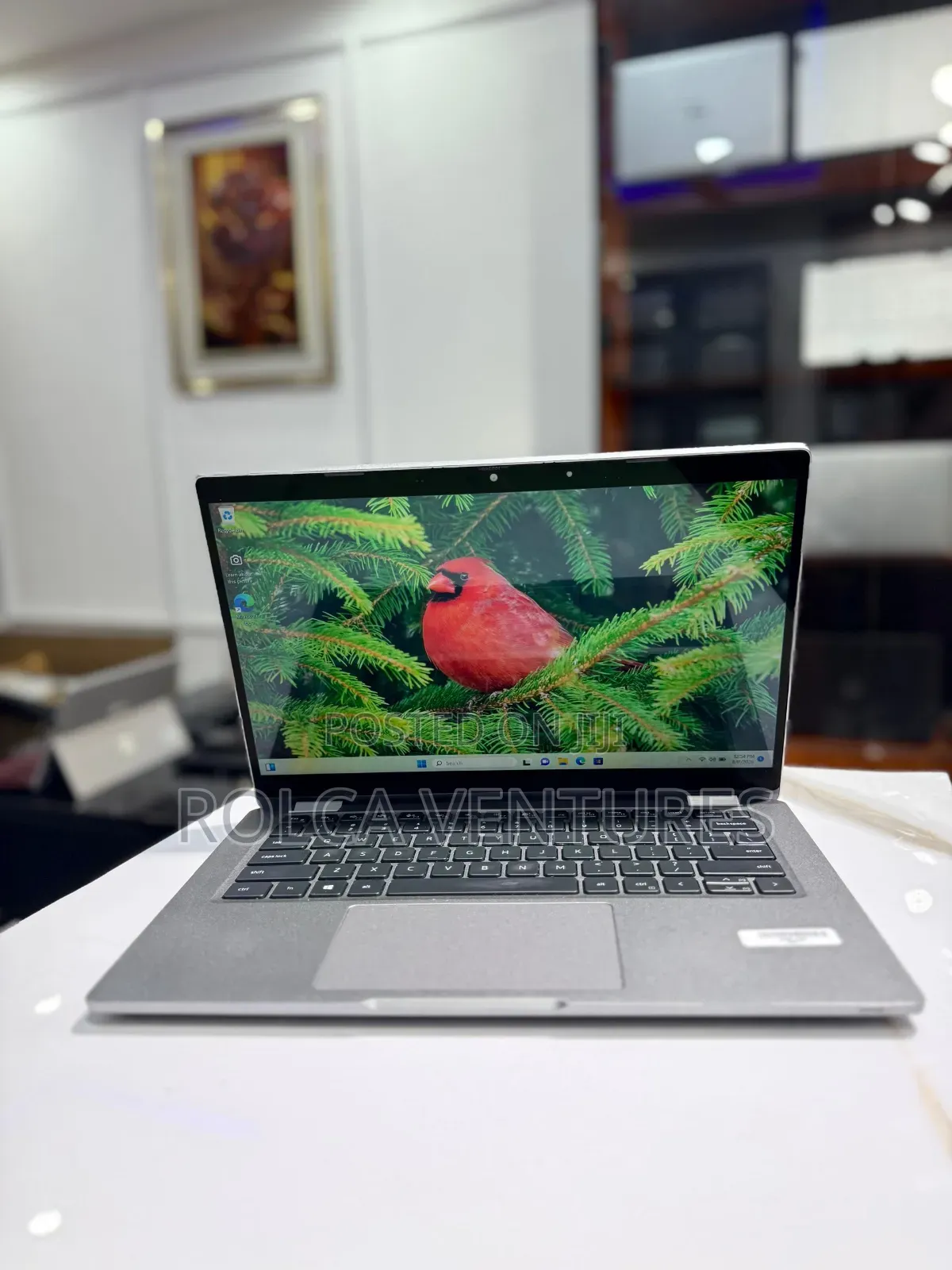 Laptop Dell Latitude 5320 2-in-1 16GB Intel Core i7 SSD 256GB
