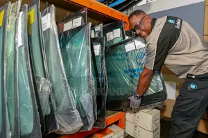 Dealers in All Types of Original Double Auto Glasses Heat Tints