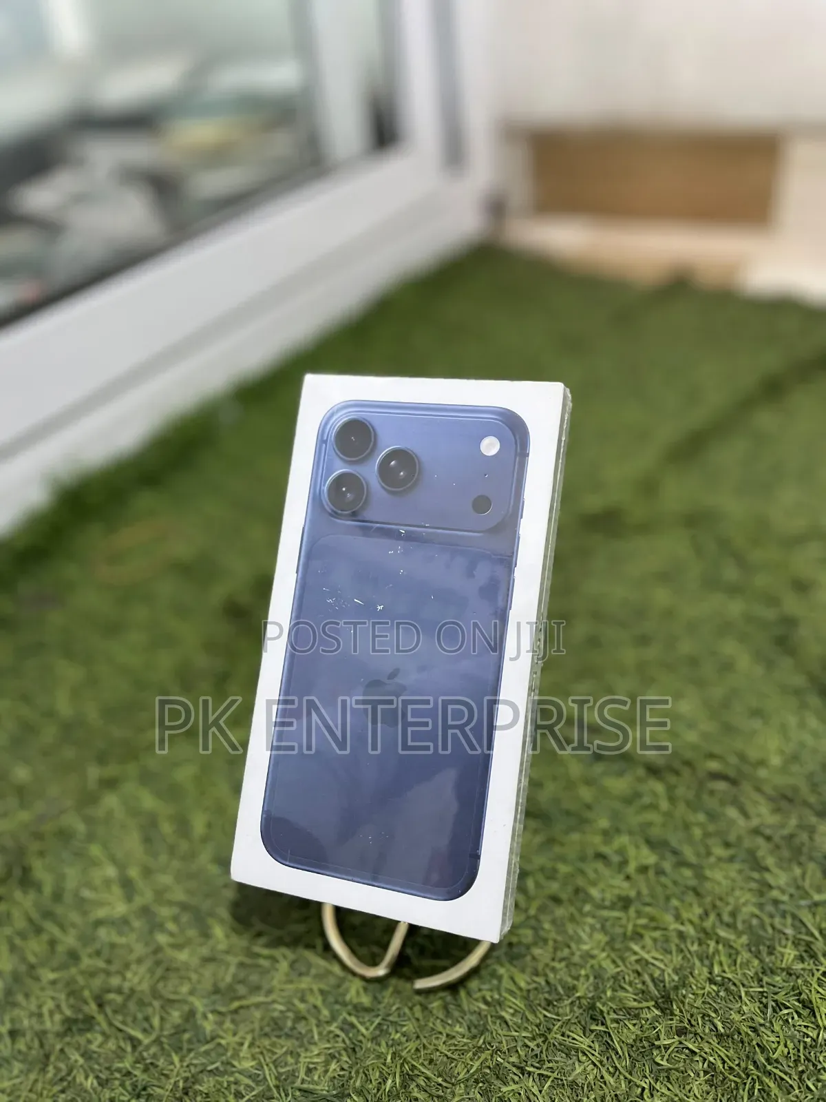 New Apple iPhone 17 Pro Max 256 GB Blue