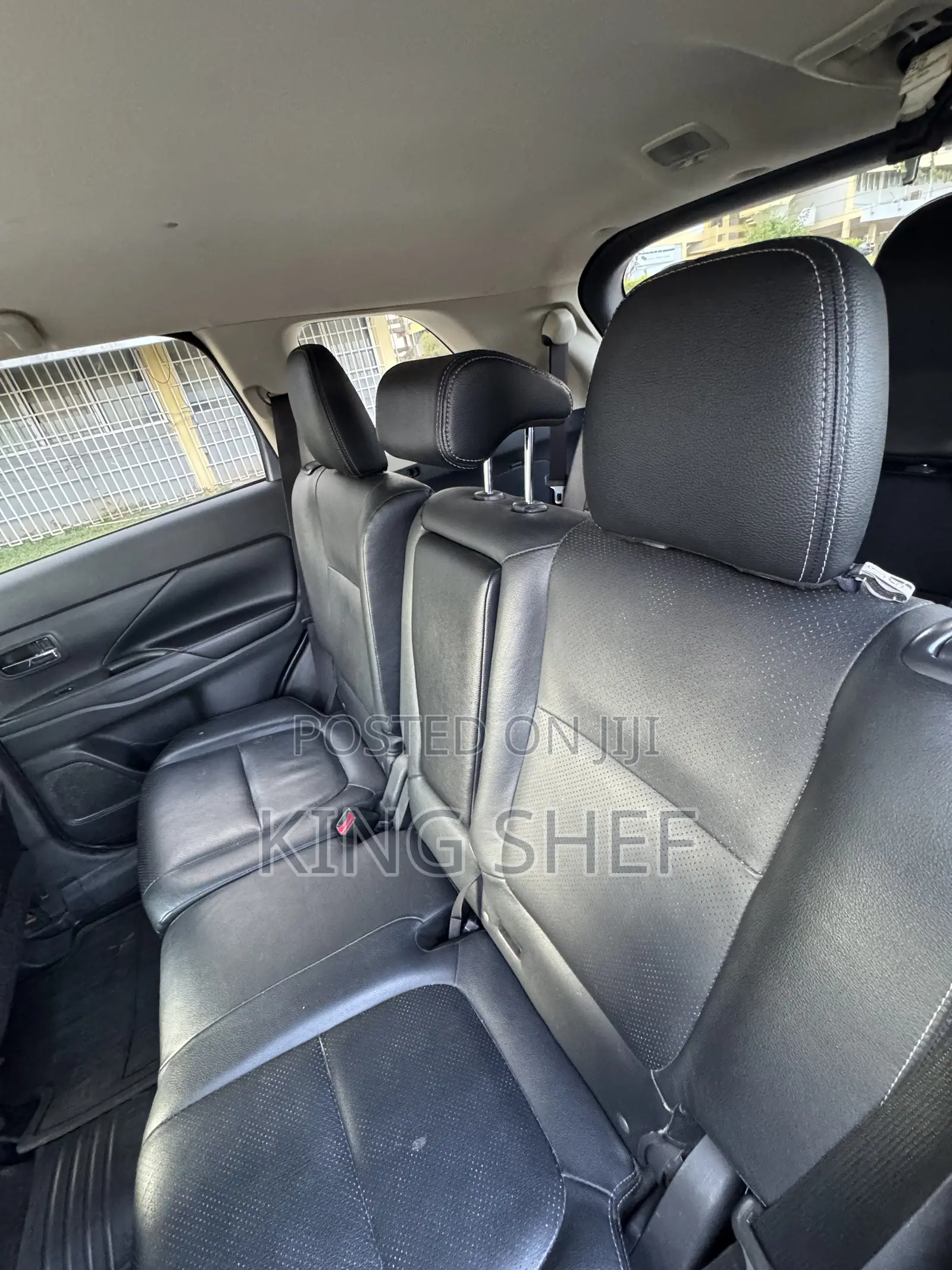 Mitsubishi Outlander 2018 Gray