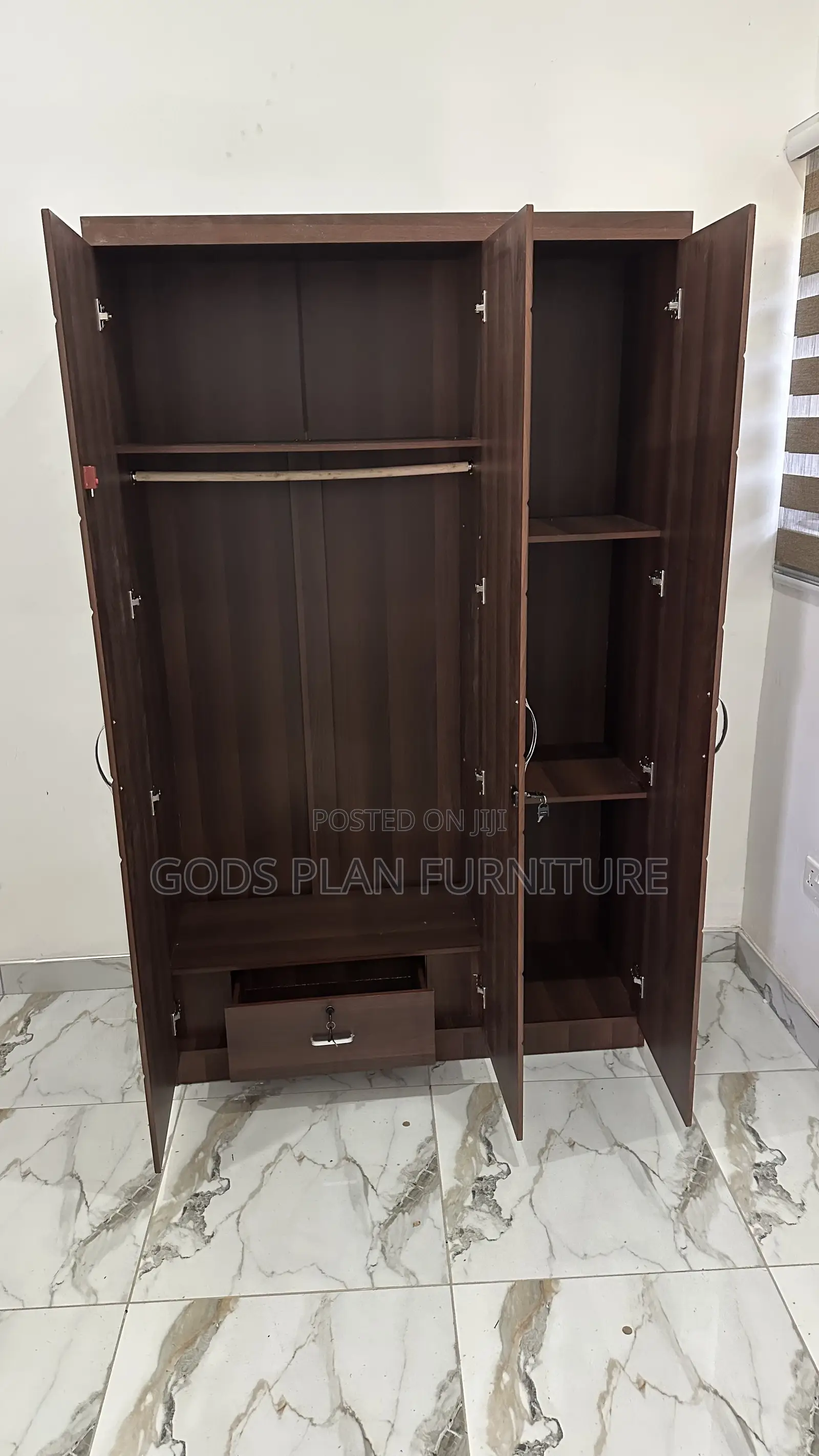 Brown 3 Doors Wooden Wardrobe