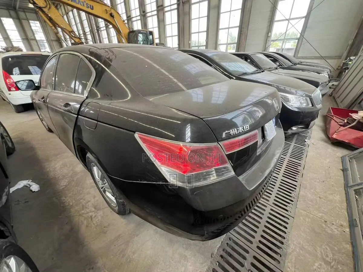 Pre-Order: 2008 Honda Accord R20A3 Half Cut