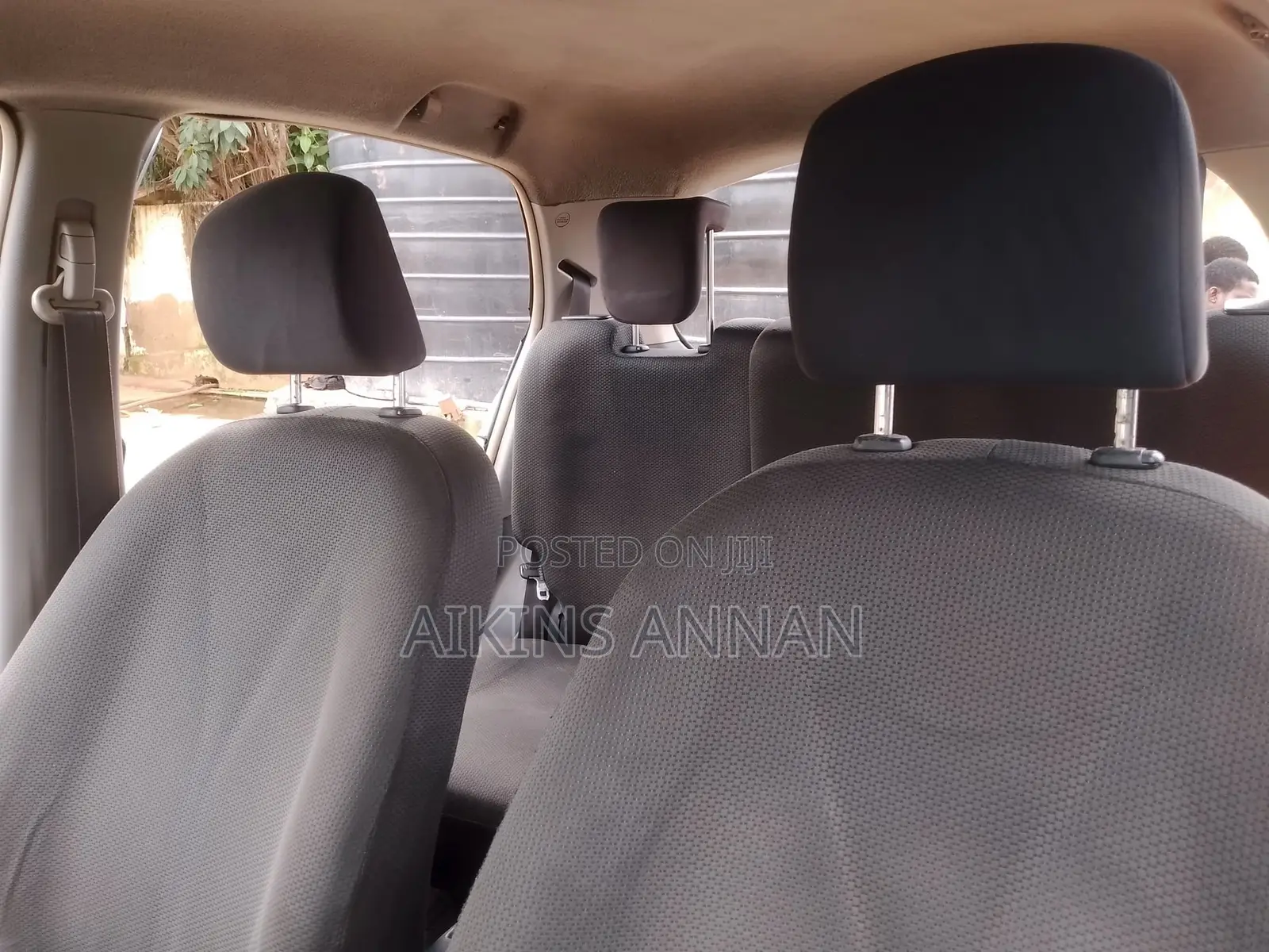 Toyota Vitz 2010 Gray