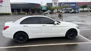 Mercedes-Benz C300 Sport 4Matic Sedan AWD (2.0L 4cyl 7A) 2017 White