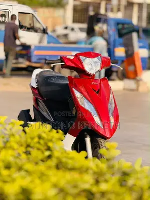 Piaggio Scooter 2016 Red