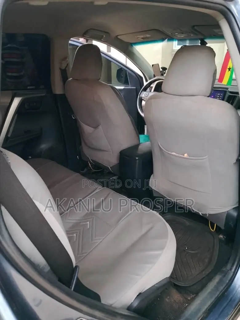 Toyota RAV4 2015 Blue